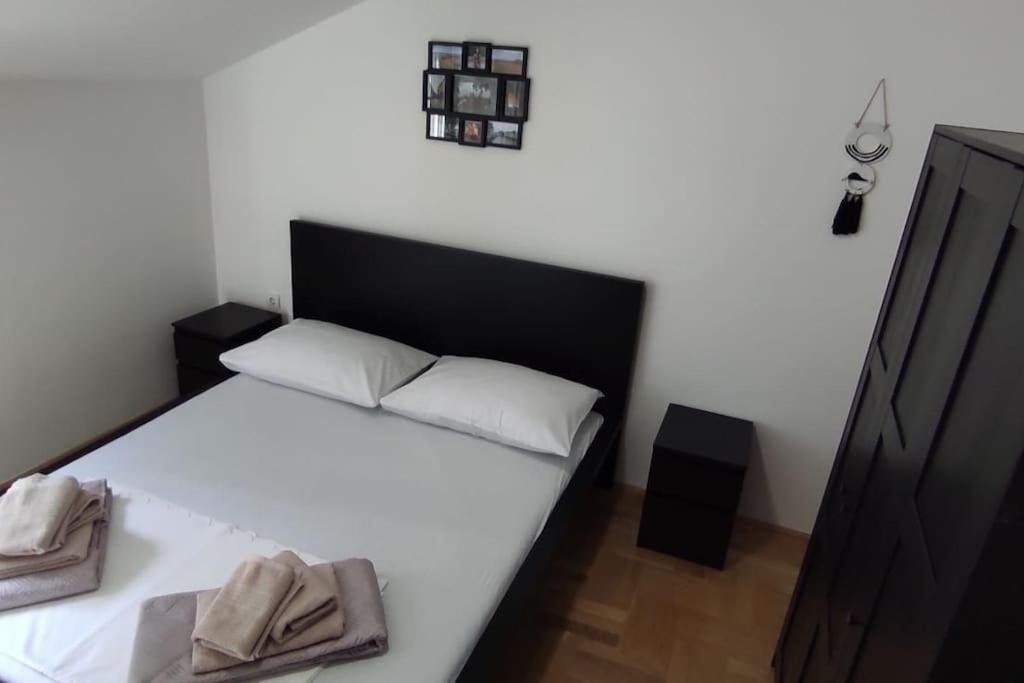 Luxury City Centre Apartment With Stunning View Omis Exterior photo