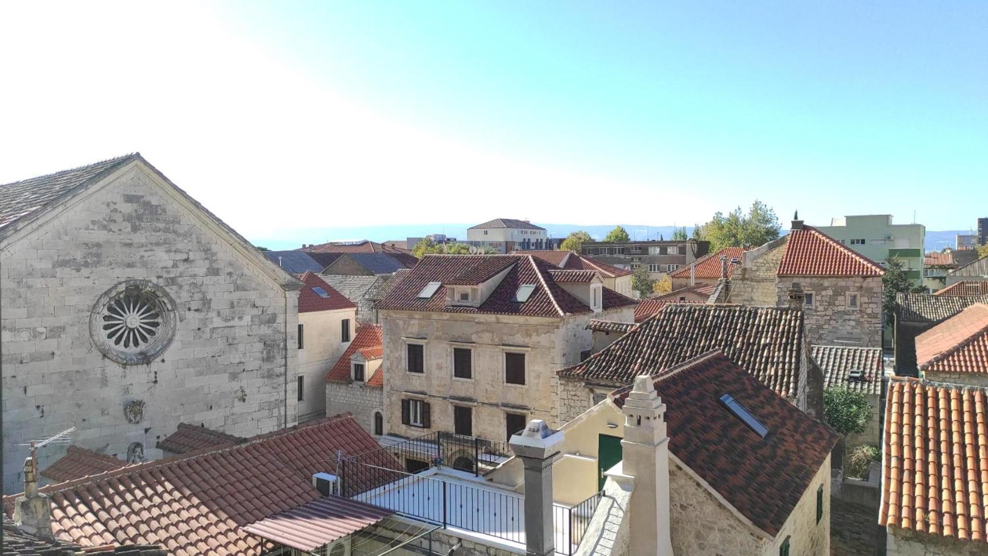 Luxury City Centre Apartment With Stunning View Omis Exterior photo
