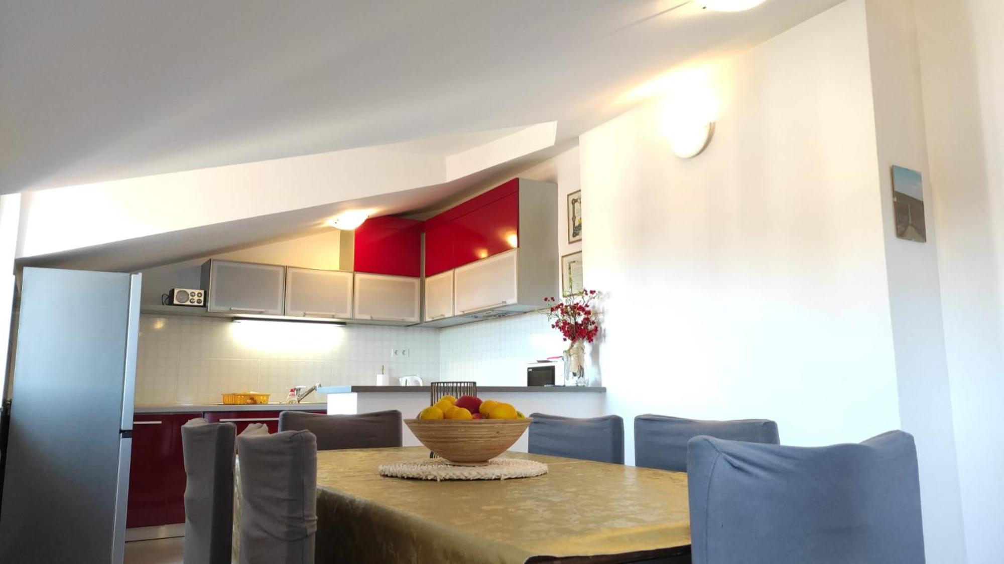 Luxury City Centre Apartment With Stunning View Omis Exterior photo