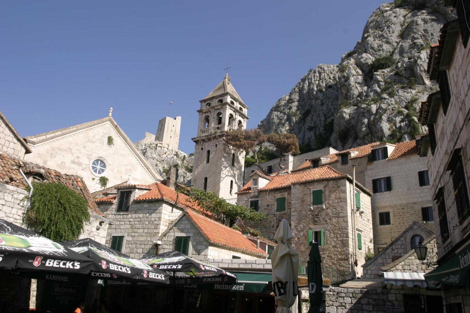 Luxury City Centre Apartment With Stunning View Omis Exterior photo